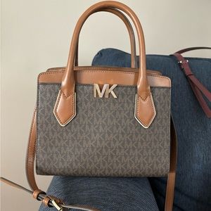 Michael Kors crossbody